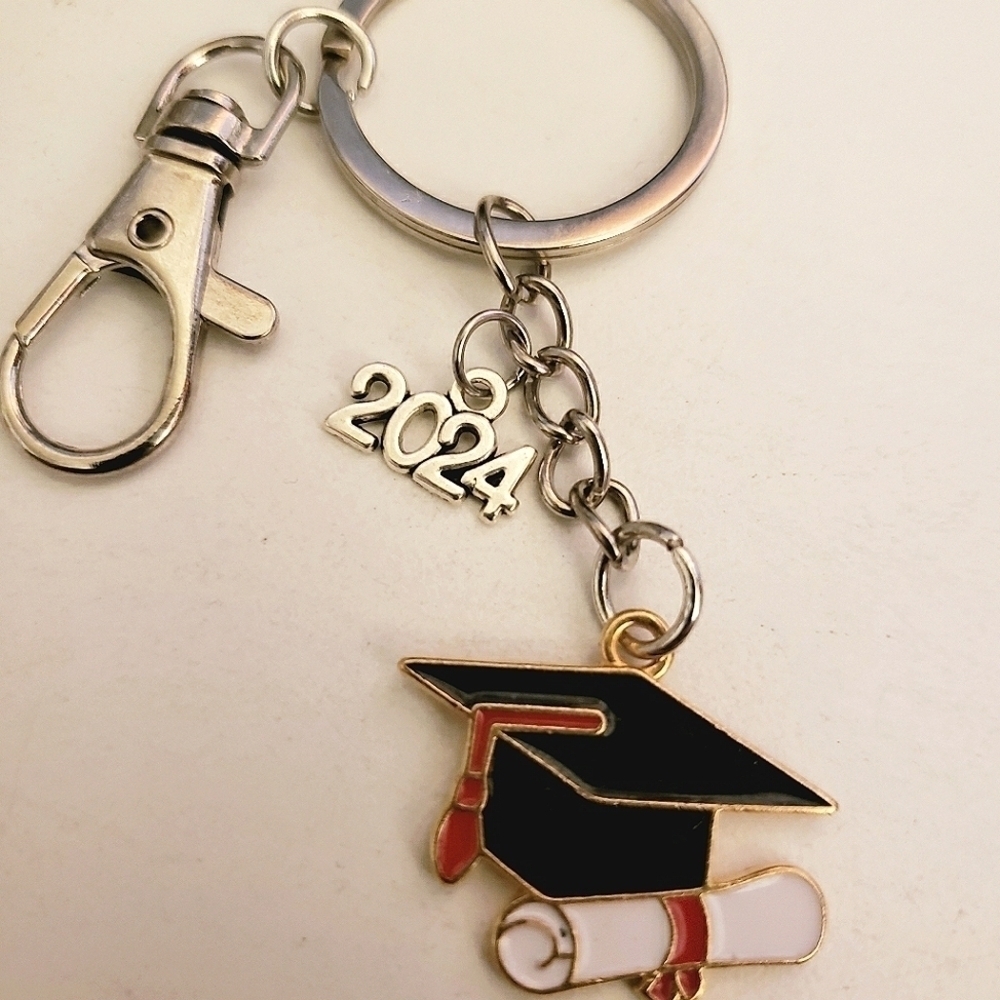 Handmade 2024 Graduate Keychain - Picture 2 of 4